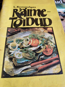 Toidu raamatud (4 foto / 10)