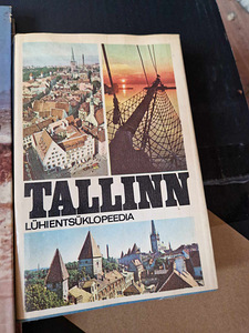 Raamatud Tallinnast (3 foto / 7)