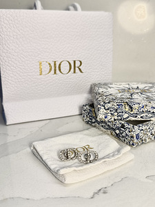 Dior kõrvarõngad (2 foto / 4)