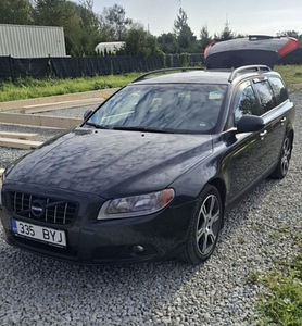 Volvo v70 2.4d (8 фото из 10)
