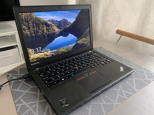 Lenovo ThinkPad (1 фото из 1)