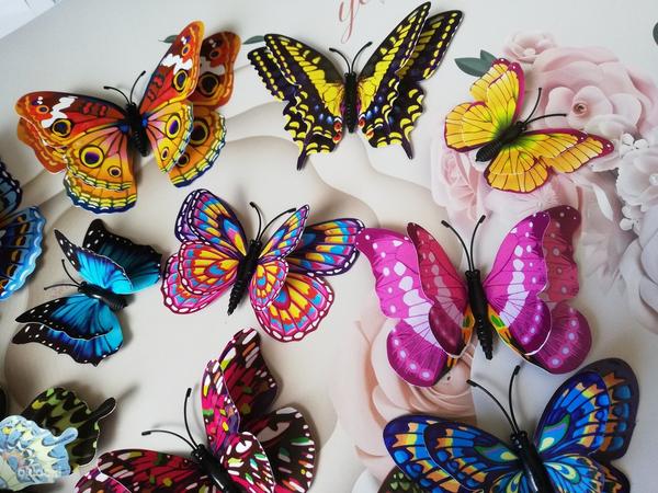Бабочки на магнитах 12 шт, двойные крылья. Люминисцентные (фото #3)