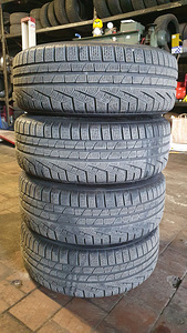 BMW PIRELLI SOTTOZERO 225/45 R17 (2 foto / 5)