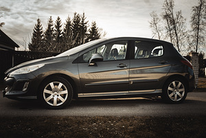 Peugeot 308 HDI Autom. (4 foto / 15)