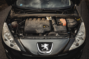 Peugeot 308 HDI Autom. (6 foto / 15)