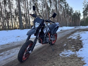 KTM 640 LC4 (1 foto / 8)