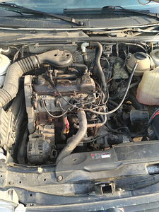 VW Passat b4 (6 фото из 6)