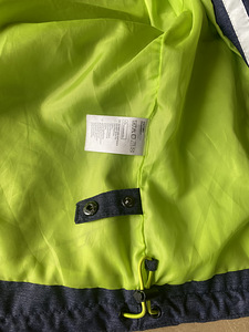 H&M куртка - дождевик, на 5-6 лет (3 фото из 6)