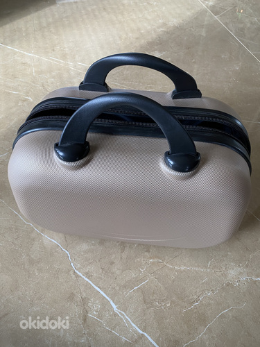 Reisi kohver väike