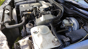 Mercedes-Benz C 180 manuaal (9 foto / 14)