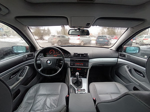 BMW E39 523i 2.5 R6 M52 125kW (13 foto / 15)