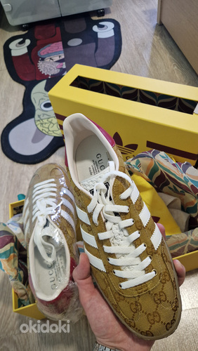 Gucci x addidas gazelle