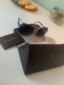 Очки Gucci (1 фото из 8)