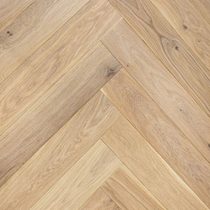 Паркет ёлочкой дуб белый матовый лак 12x120x600 натур 34м2 (1 фото из 1)