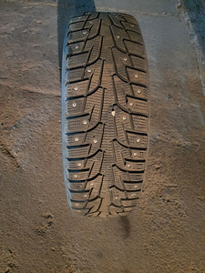 Müün naastrehve 4tk 175/65 R14 86T metallil. kettad (1 foto / 3)