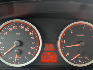 BMW 525D 160KW (10 foto / 12)