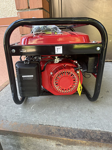 Generaator Honda (3 foto / 6)