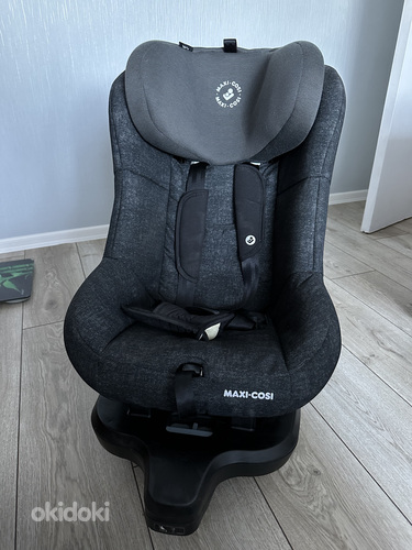 Maxi Cosi TobiFix 9-18 кг с креплениями isofix