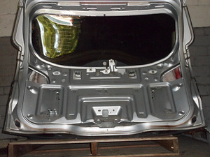Ford S-Max varuosad (9 foto / 10)