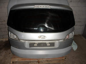 Ford S-Max varuosad (10 foto / 10)
