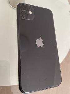 iPhone 11 черный