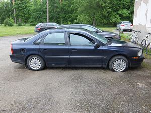 Volvo S80 (3 foto / 5)