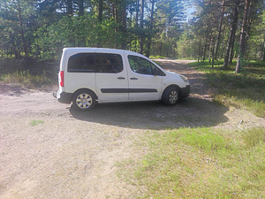 M/V Citroen berlingo 2009.a. (4 foto / 4)
