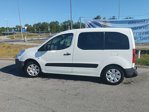 M/V Citroen Berlingo (2 foto / 10)