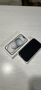 iPhone 15, Black, 128GB (3 foto / 4)