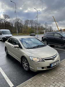 Honda Civic 2008 1.8 103kW (2 foto / 5)