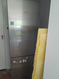 Bosch холодильник (3 фото из 3)