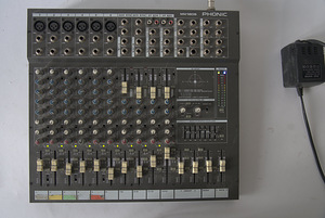 Phonic MM 1805 Mikserpult (4 foto / 4)