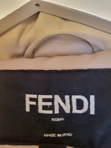 Jope FENDI (3 foto / 3)