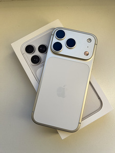 iPhone 17 pro 256gb silver (1 foto / 9)