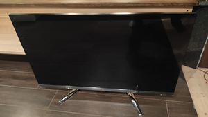 Lg 47" FHD teler (2 foto / 2)