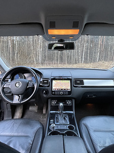 Müüa auto VOLKSWAGEN TUAREG 2011.a (5 foto / 6)