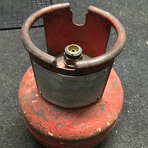 Газовый обогреватель (3 фото из 3)
