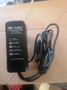 Müün laadija Speedglas 3M Adflo (1 foto / 3)