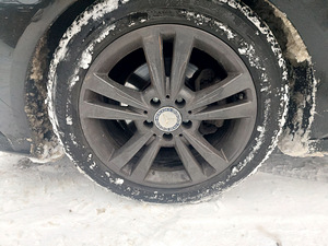 MERCEDES-BENZ E 220 BLUETEC 2.1 125kW AVANTGARDE (14 foto / 15)