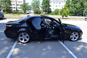 M: BMW E60 530d 170kW+ (6 foto / 13)