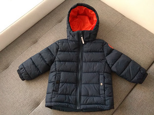 Теплая куртка H&M, размер 92 (1,5-2 года)