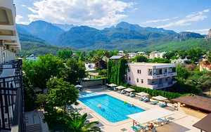 TAL BEACH HOTEL (2 foto / 10)