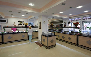 MUZ HOTEL (9 фото из 10)