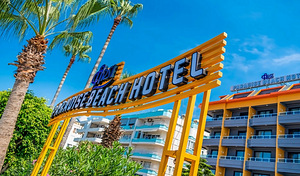 ARSI PARADISE BEACH HOTEL (8 foto / 10)