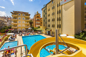 KLEOPATRA BEACH HOTEL (4 foto / 10)