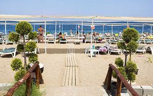 RICH MELISSA HOTEL (8 foto / 10)