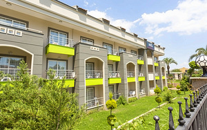 RICH MELISSA HOTEL (10 foto / 10)