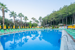 MIAROSA INCEKUM BEACH (4 foto / 10)