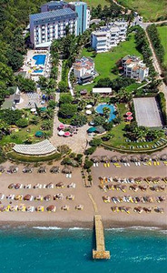 CLUB AQUA PLAZA HOTEL (2 foto / 10)