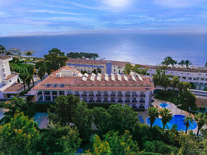 RIOS BEACH HOTEL (5 фото из 10)